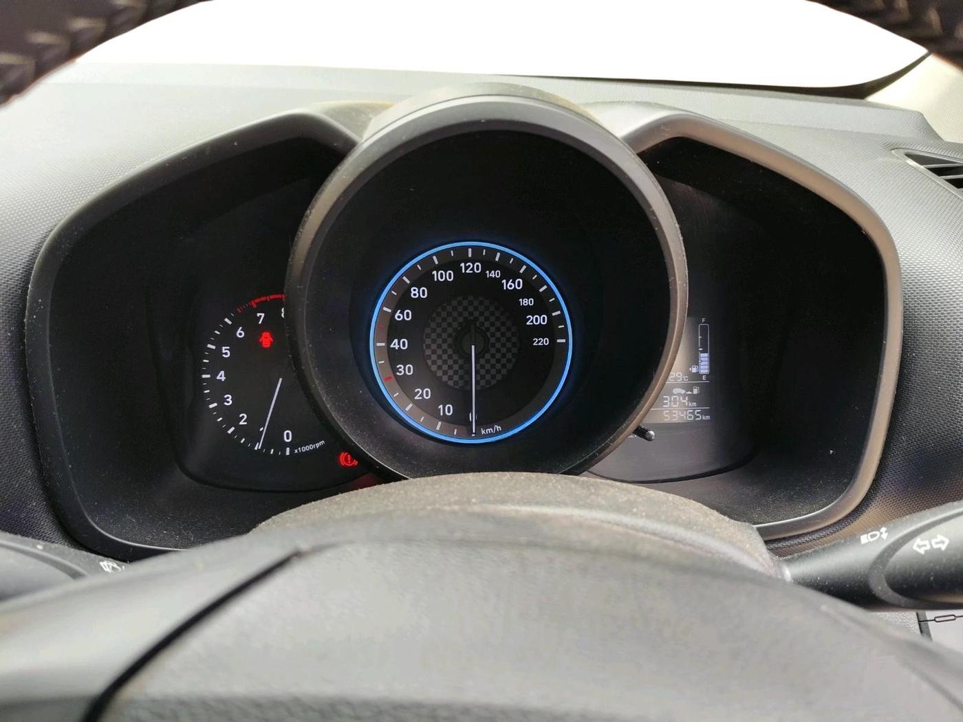 2019 Hyundai VENUE SX 1.0 TURBO, Petrol, Manual, 53,465 km, interior