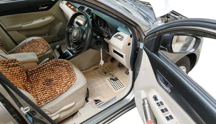 2018 Maruti Dzire VXI, Petrol, Manual, 1,00,367 km, interior