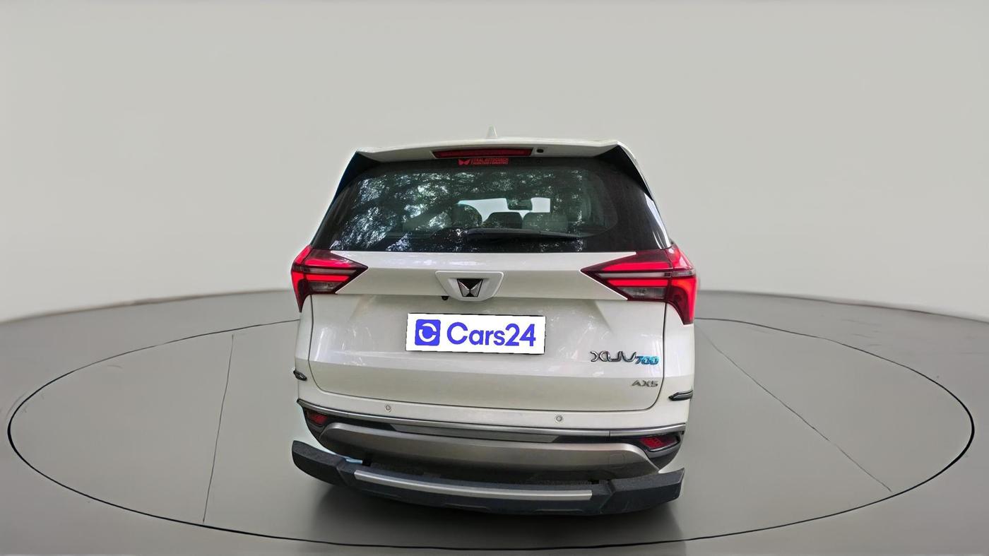2023 Mahindra XUV700 AX 5 D AT 7 STR, Diesel, Automatic, 71,805 km, exterior