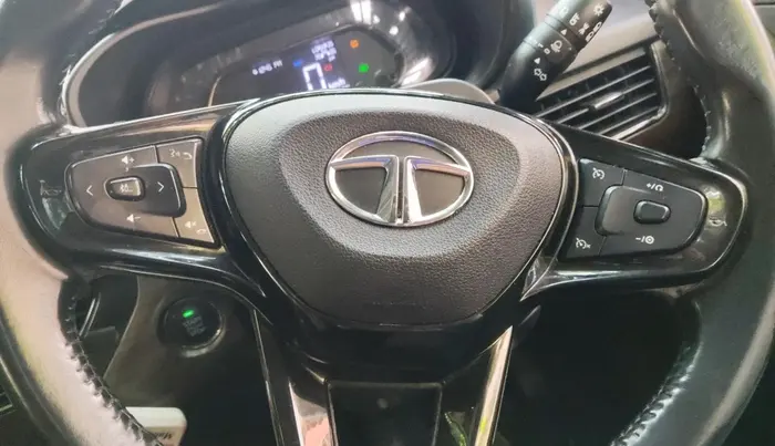 2022 Tata NEXON XZ PLUS PETROL KAZIRANGA, Petrol, Manual, 72,058 km, interior
