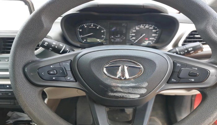2023 Tata ALTROZ XZ PETROL, Petrol, Manual, 33,230 km, interior