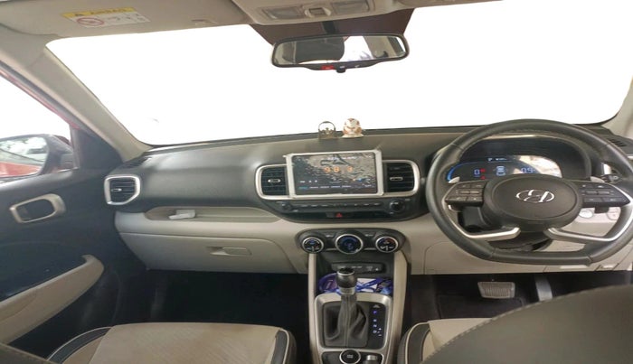 2022 Hyundai VENUE SX (O) 1.0 TURBO DCT DUAL TONE, Petrol, Automatic, 14,769 km, interior