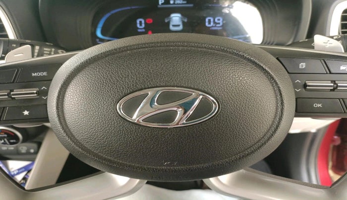 2022 Hyundai VENUE SX (O) 1.0 TURBO DCT DUAL TONE, Petrol, Automatic, 14,769 km, interior