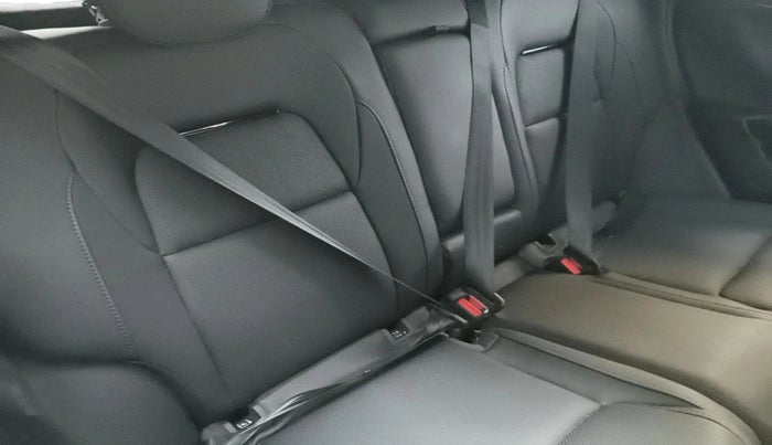 2024 Tata NEXON FEARLESS + SUNROOF DCA DUAL TONE 1.2 PETROL, Petrol, Automatic, 7,980 km, interior