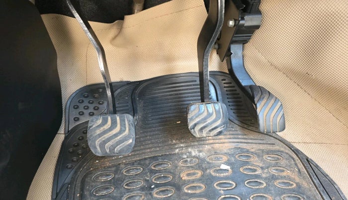 2020 Renault TRIBER RXZ, Petrol, Manual, 95,616 km, interior