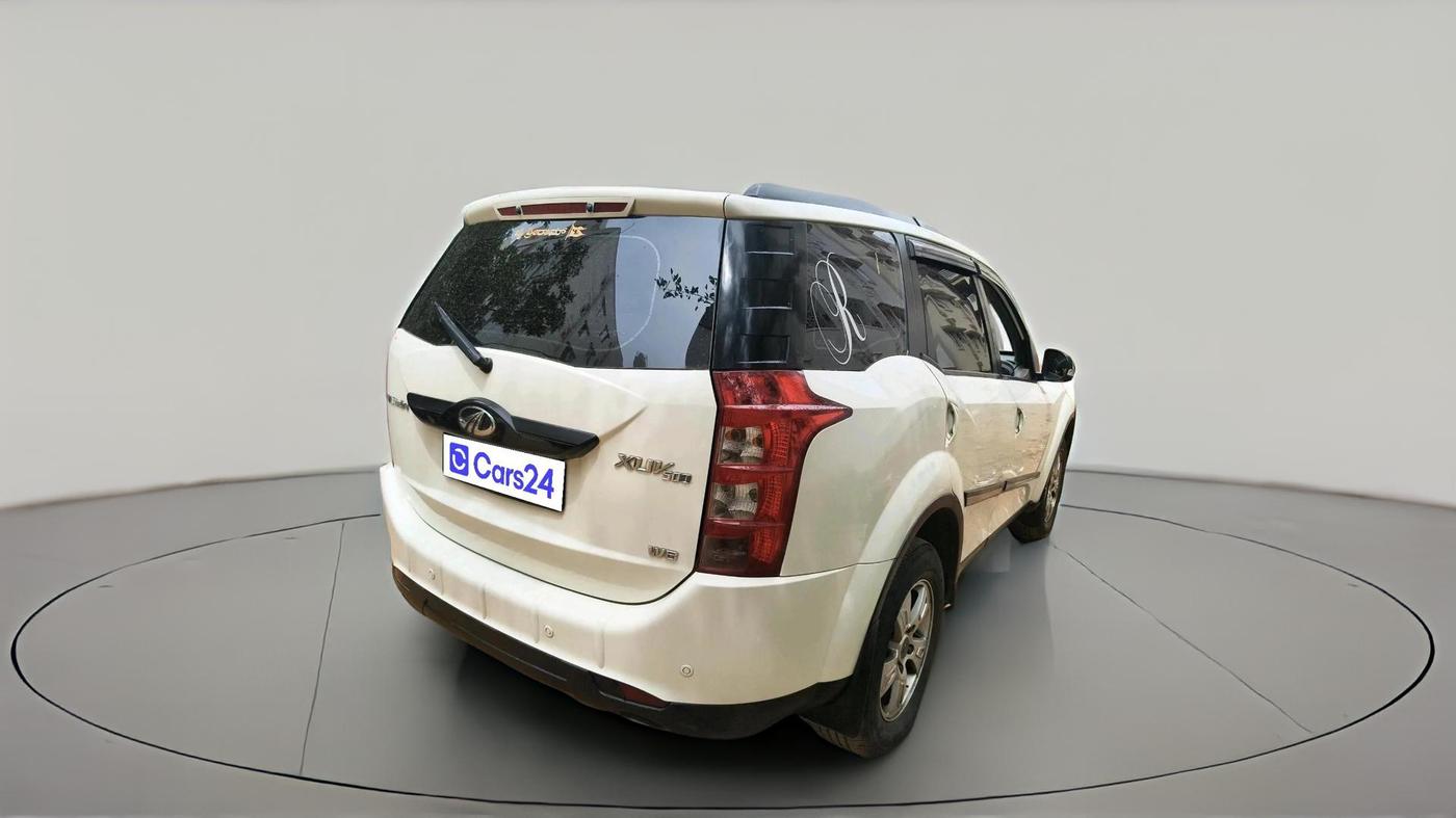 2014 Mahindra XUV500 W8, Diesel, Manual, 81,790 km, exterior