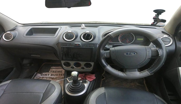 2011 Ford Figo ZXI 1.2 PETROL, Petrol, Manual, 1,34,313 km, interior