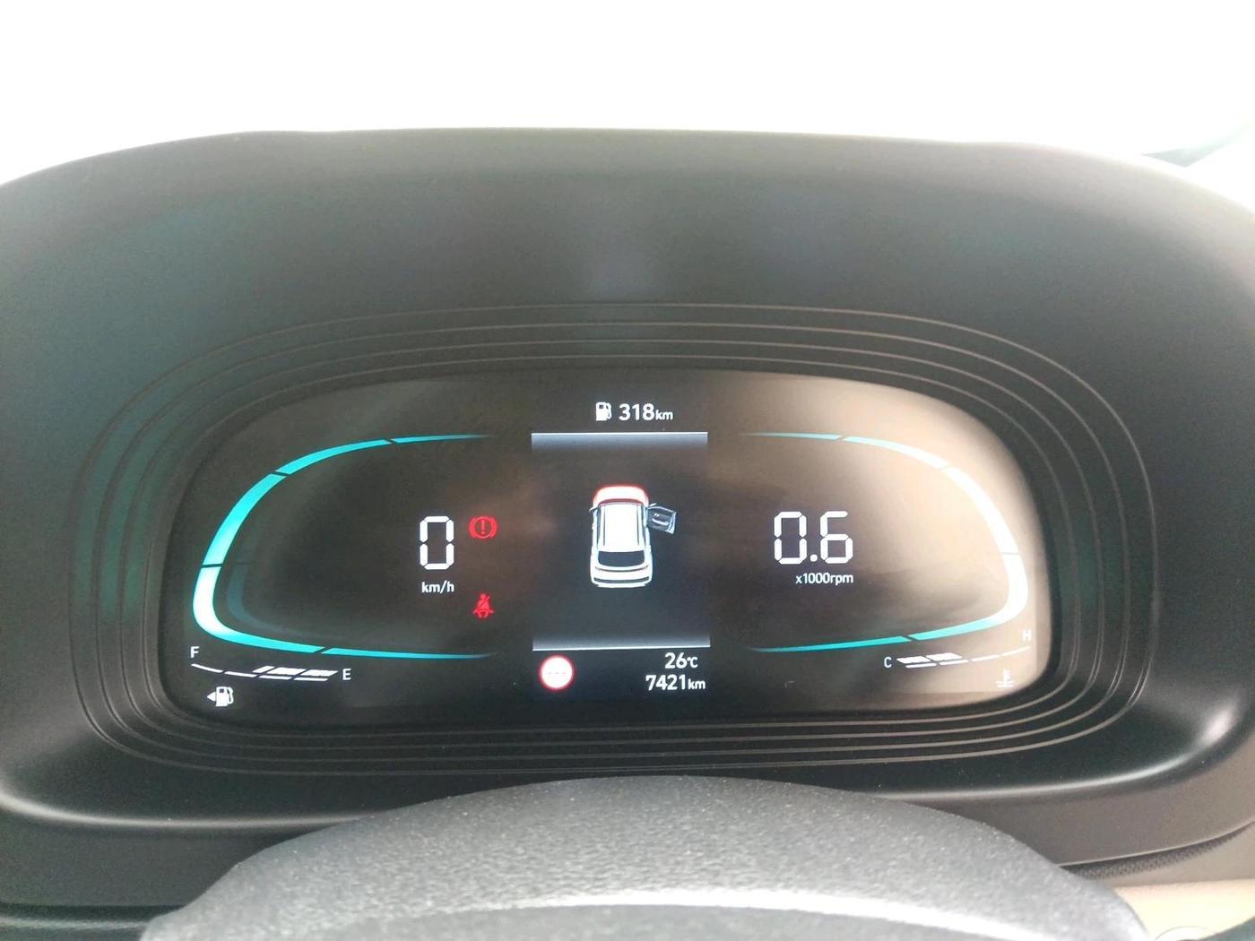 2022 Hyundai VENUE SX 1.2 PETROL, Petrol, Manual, 7,421 km, interior