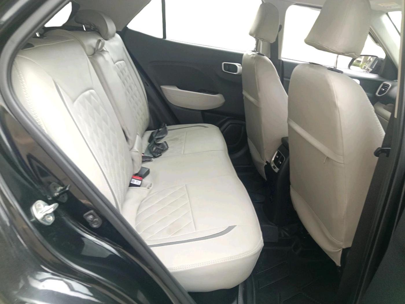 2022 Hyundai VENUE SX 1.2 PETROL, Petrol, Manual, 7,421 km, interior