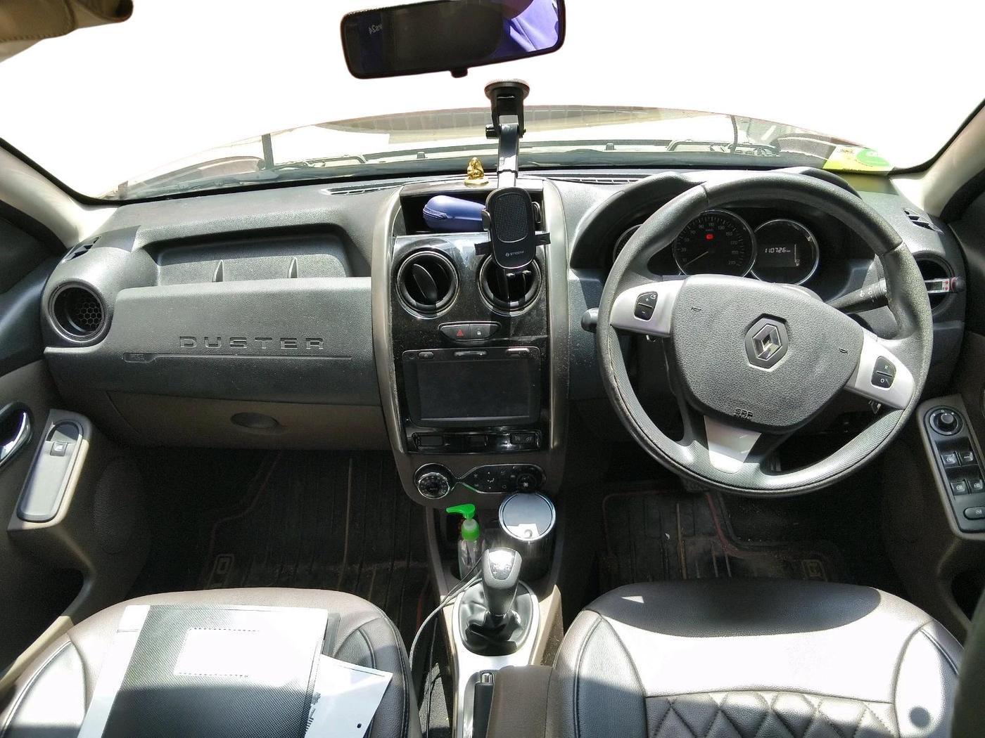2016 Renault Duster 110 PS RXZ 4X2 AMT DIESEL, Diesel, Automatic, 1,10,726 km, interior