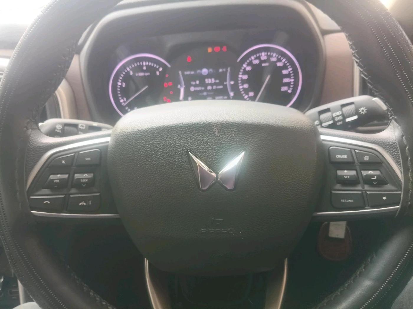 2022 Mahindra SCORPIO-N Z4 PETROL AT 7 STR, Petrol, Automatic, 18,000 km, interior