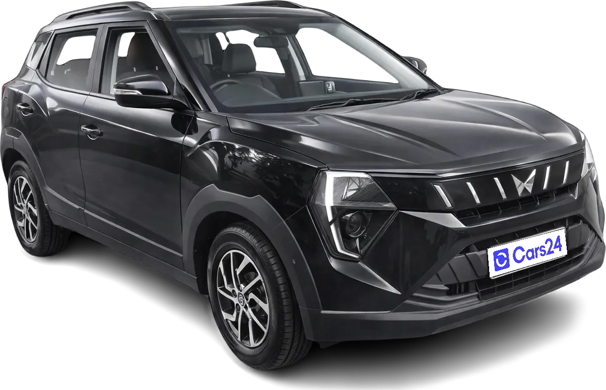 2025 Mahindra XUV 3XO - SUV - Diesel - Manual - ₹12.50 lakh