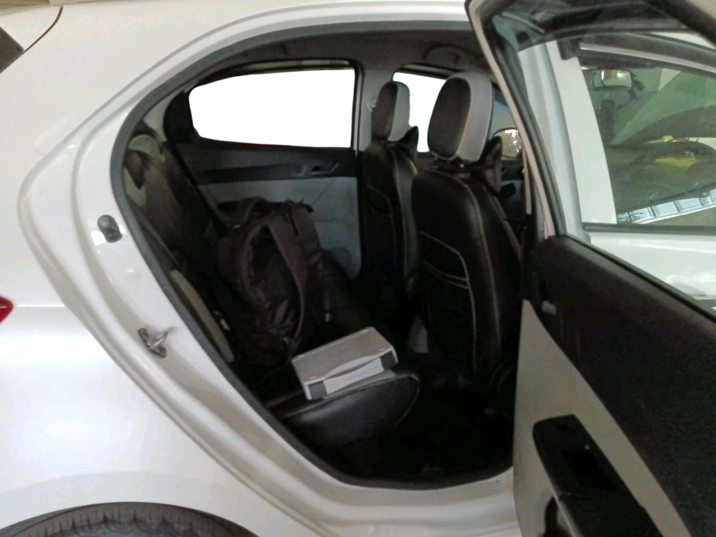 2020 Tata Tiago XT PETROL, Petrol, Manual, 27,840 km, interior