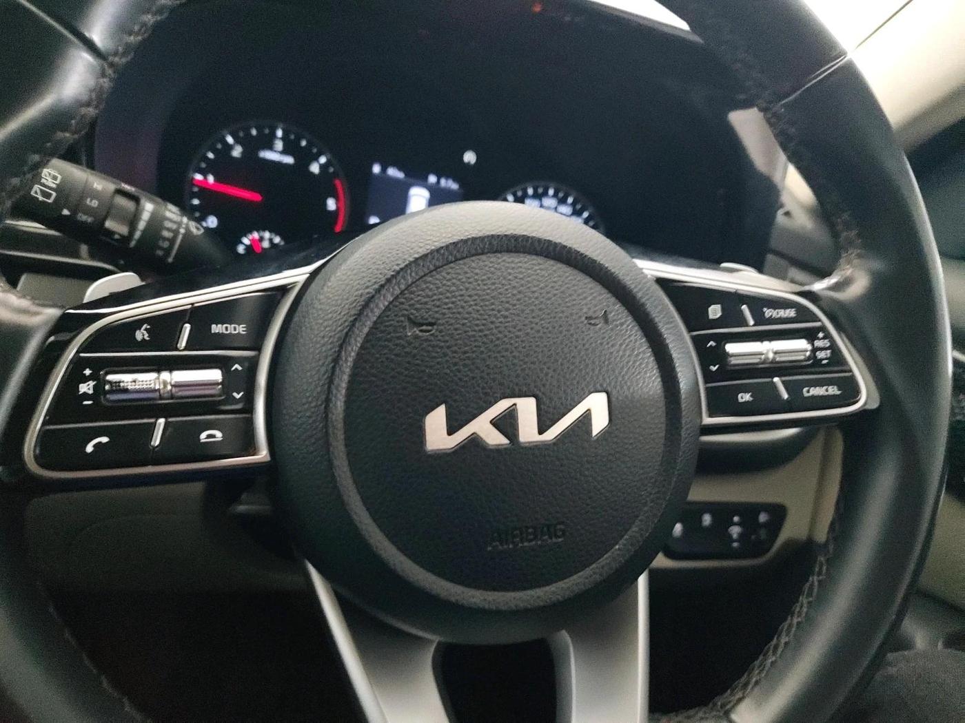 2023 KIA SELTOS HTX 1.5 DIESEL AT, Diesel, Automatic, 38,509 km, interior