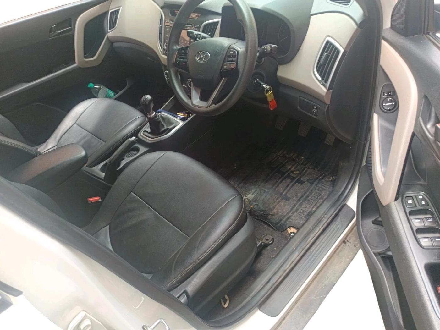 2018 Hyundai Creta E PLUS 1.6 PETROL, Petrol, Manual, 71,782 km, interior