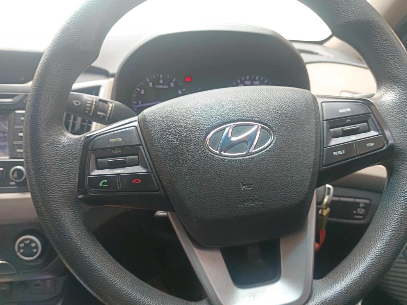 2018 Hyundai Creta E PLUS 1.6 PETROL, Petrol, Manual, 71,782 km, interior
