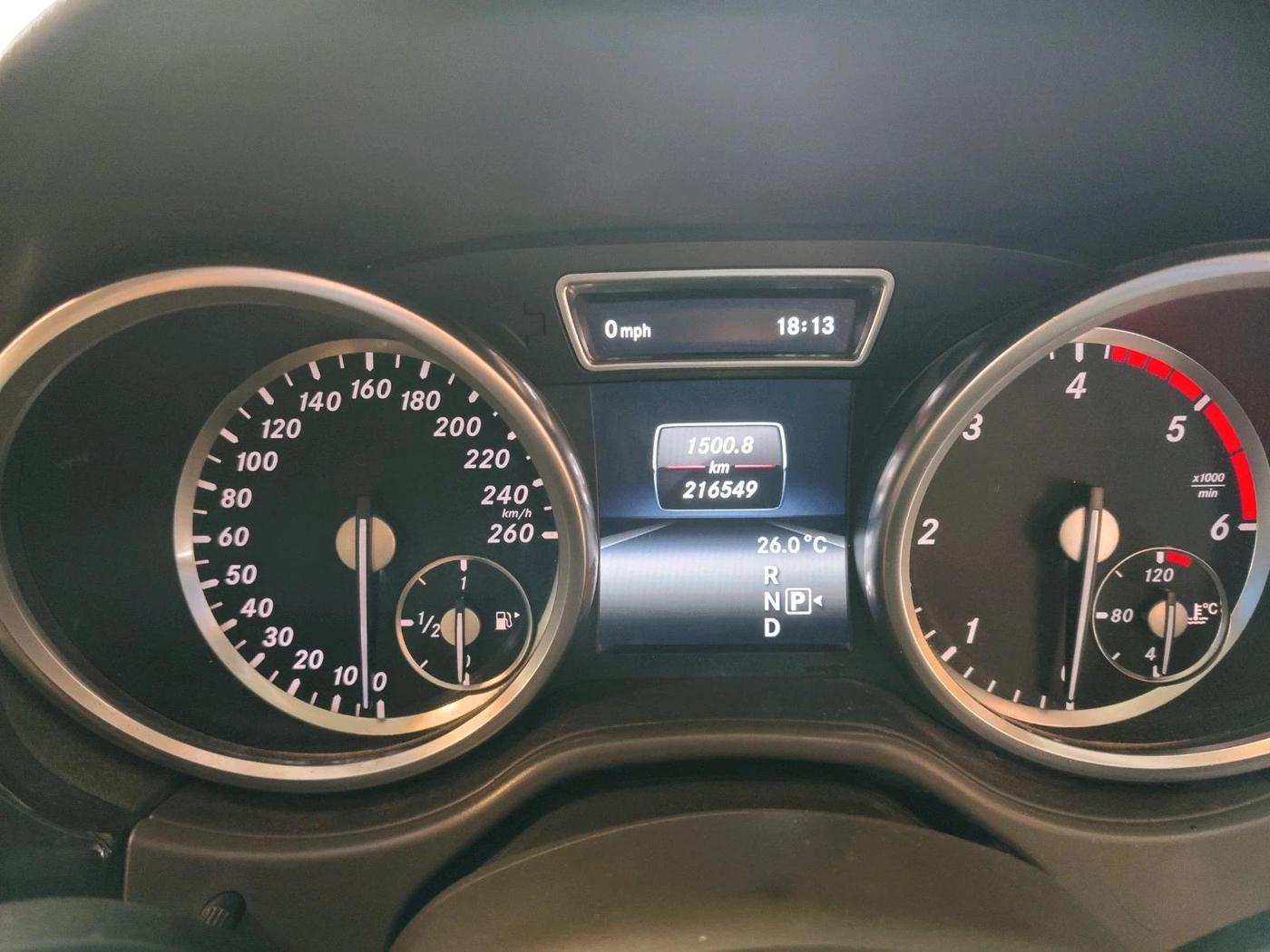 2014 Mercedes Benz Ml Class 250 CDI, Diesel, Automatic, 2,16,549 km, interior