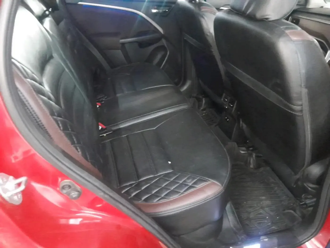 2022 Maruti BREZZA ZXI + SMART HYBRID, Petrol, Manual, 29,084 km, interior