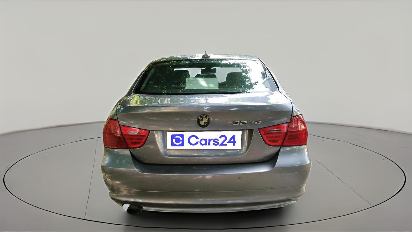 2012 BMW 3 Series 320d, Diesel, Automatic, 1,27,794 km, exterior