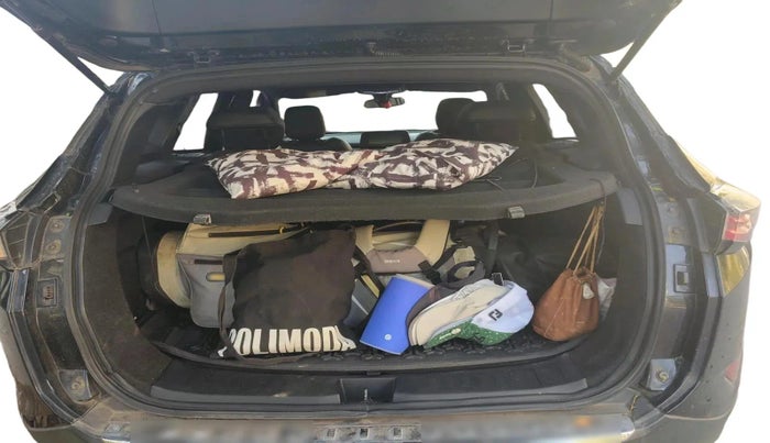 2022 Tata Harrier XZA PLUS 2.0L, Diesel, Automatic, 1,36,557 km, exterior