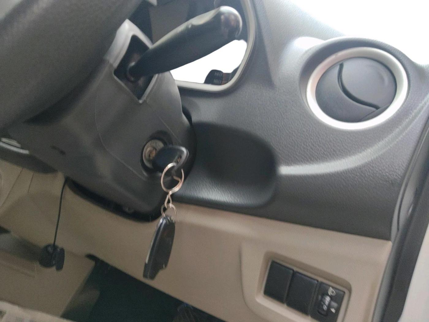 2019 Maruti Alto VXI, Petrol, Manual, 18,572 km, interior