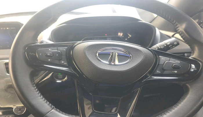 2023 Tata NEXON XZA PLUS SUNROOF DARK PETROL, Petrol, Automatic, 17,028 km, interior