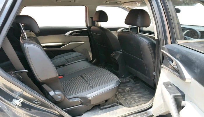 2022 KIA CARENS PRESTIGE 1.5 PETROL 7 STR, Petrol, Manual, 28,468 km, interior