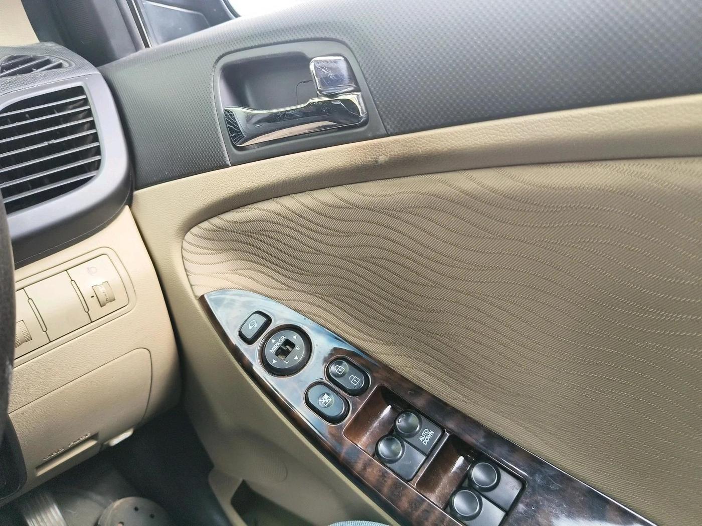 2012 Hyundai Verna FLUIDIC 1.6 VTVT SX, Petrol, Manual, 51,023 km, interior