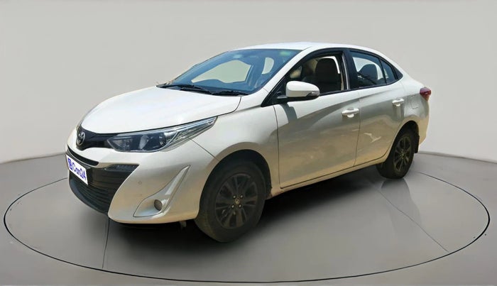 2018 Toyota YARIS VX CVT, Petrol, Automatic, 65,034 km, exterior