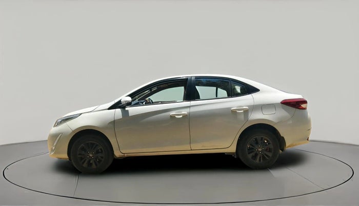 2018 Toyota YARIS VX CVT, Petrol, Automatic, 65,034 km, exterior