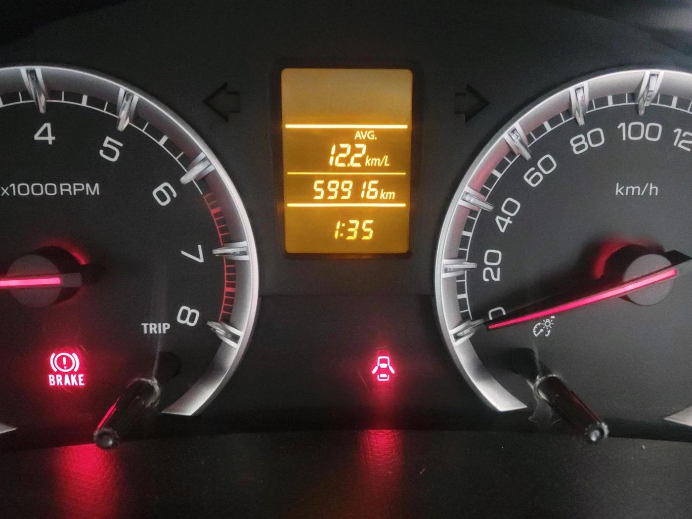 2013 Maruti Swift VXI, Petrol, Manual, 59,916 km, interior