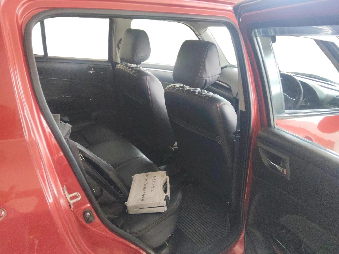 2013 Maruti Swift VXI, Petrol, Manual, 59,916 km, interior