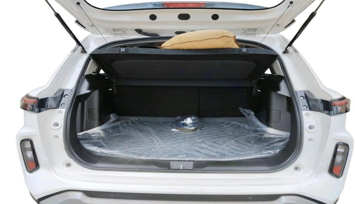 2023 Maruti Grand Vitara SIGMA SMART HYBRID, Petrol, Manual, 5,093 km, exterior