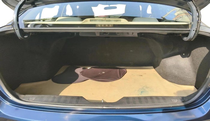 2017 Maruti Ciaz DELTA 1.4 MT PETROL, Petrol, Manual, 86,362 km, exterior