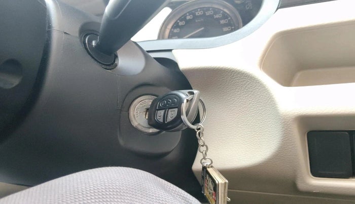 2017 Maruti Ciaz DELTA 1.4 MT PETROL, Petrol, Manual, 86,362 km, interior