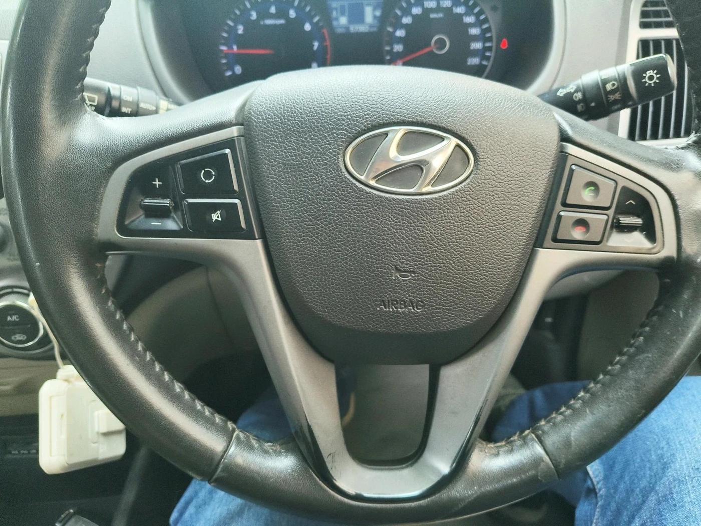 2014 Hyundai i20 ASTA 1.2, Petrol, Manual, 57,382 km, interior