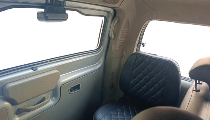 2018 Mahindra Scorpio S5, Diesel, Manual, 2,02,698 km, interior