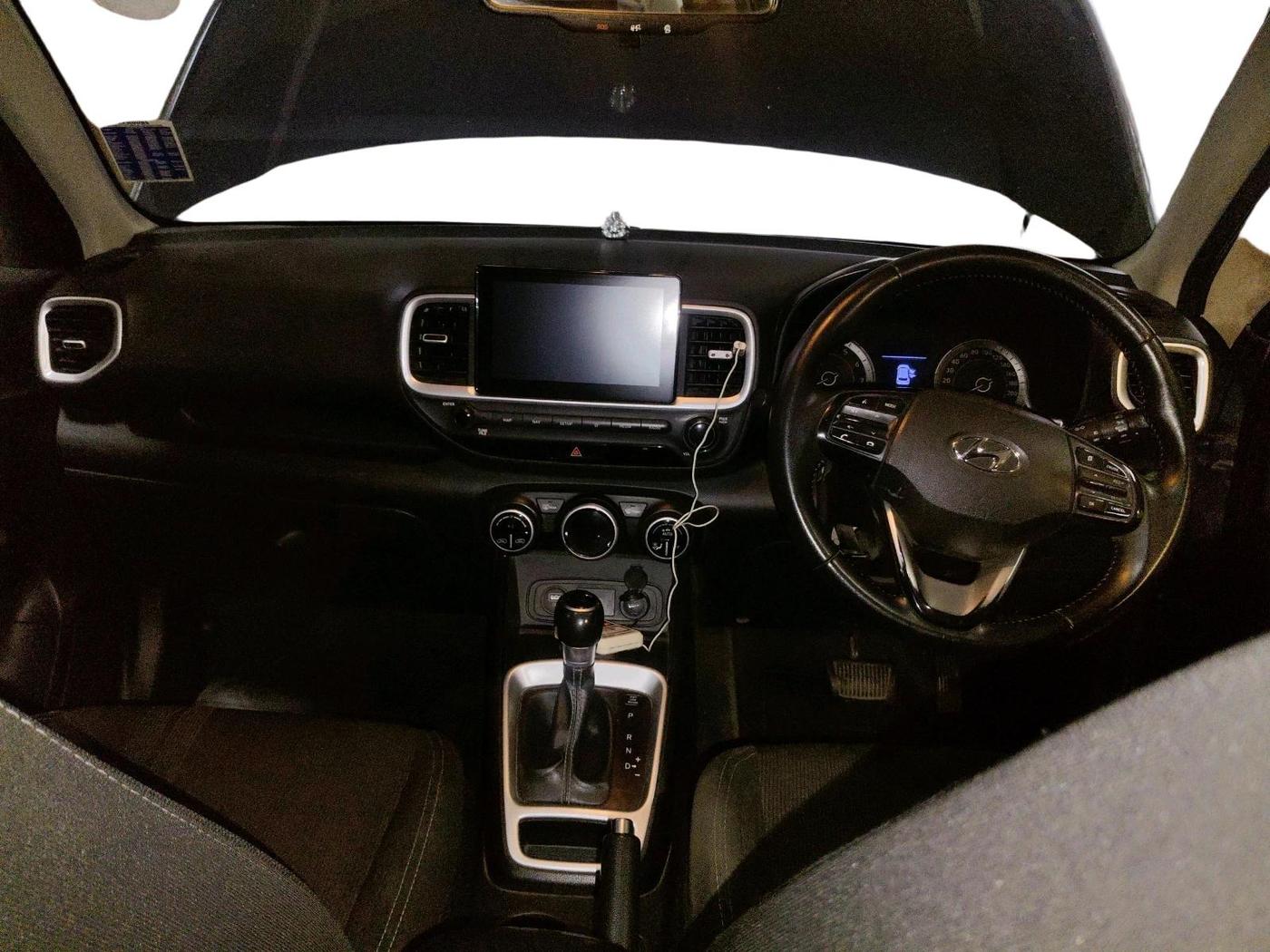 2019 Hyundai VENUE SX PLUS 1.0 TURBO DCT, Petrol, Automatic, 89,517 km, interior