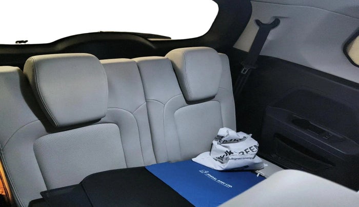 2021 Tata Safari XZ PLUS, Diesel, Manual, 89,014 km, interior