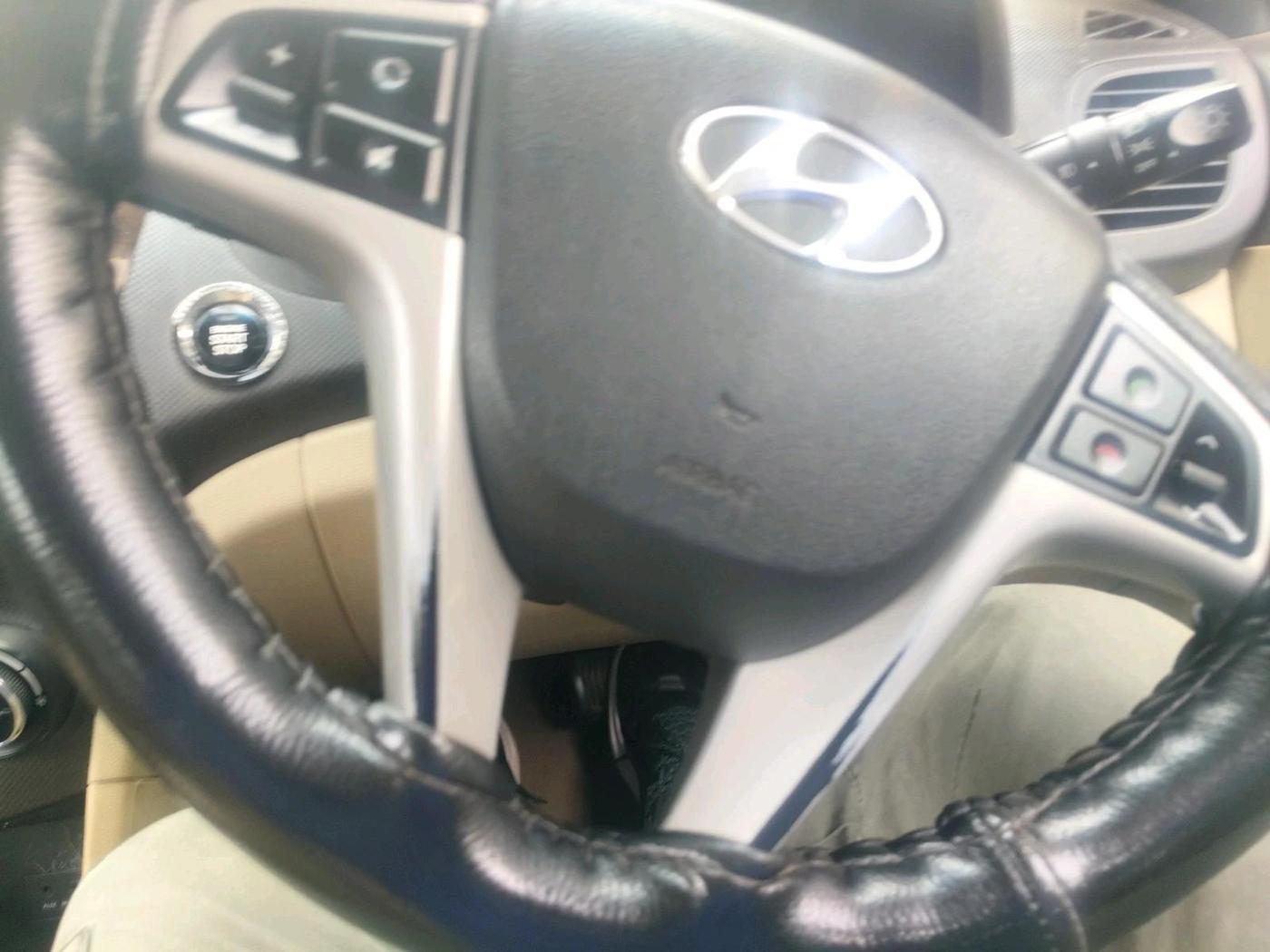 2012 Hyundai Verna FLUIDIC 1.6 CRDI SX OPT AT, Diesel, Automatic, 91,348 km, interior