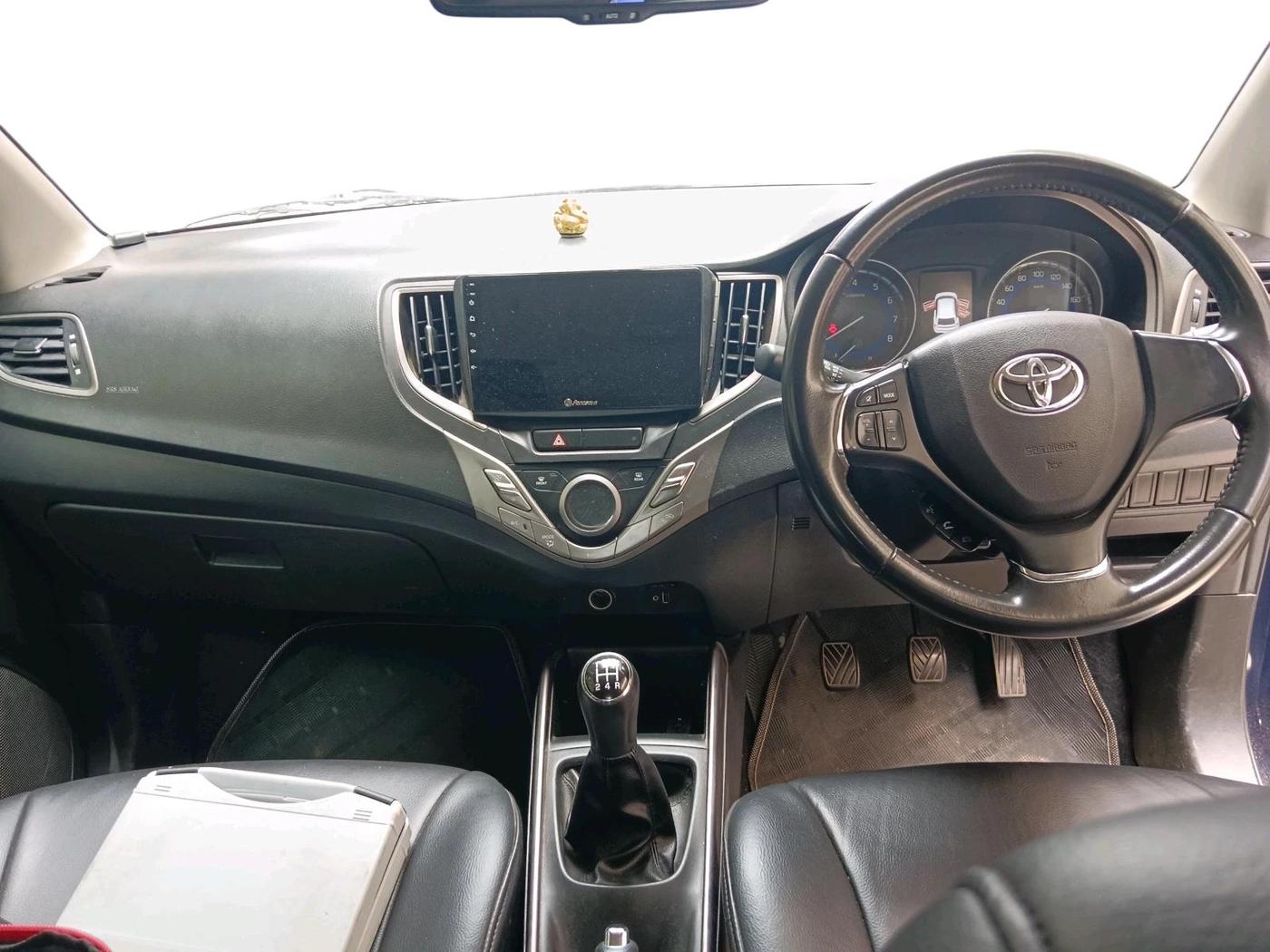 2019 Toyota Glanza V, Petrol, Manual, 63,373 km, interior