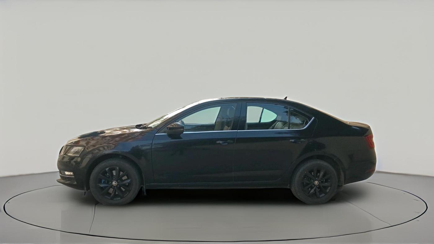 2017 Skoda Octavia STYLE PLUS AT 1.8 TSI, Petrol, Automatic, 52,317 km, exterior