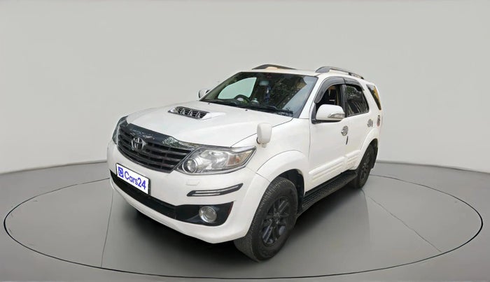 2014 Toyota Fortuner 3.0 4X4 MT, Diesel, Manual, 1,82,992 km, exterior