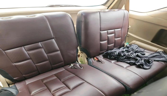 2014 Toyota Fortuner 3.0 4X4 MT, Diesel, Manual, 1,82,992 km, interior