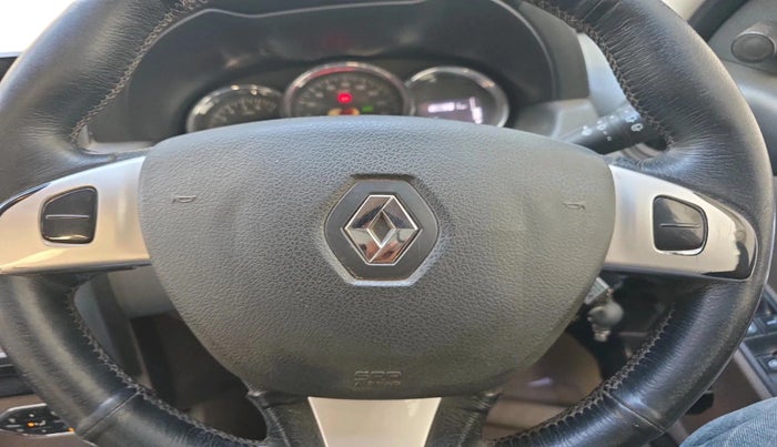 2016 Renault Duster 110 PS RXZ 4X2 AMT DIESEL, Diesel, Automatic, 1,80,881 km, interior