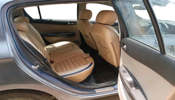 2012 Hyundai i20 SPORTZ 1.2, Petrol, Manual, 69,296 km, interior