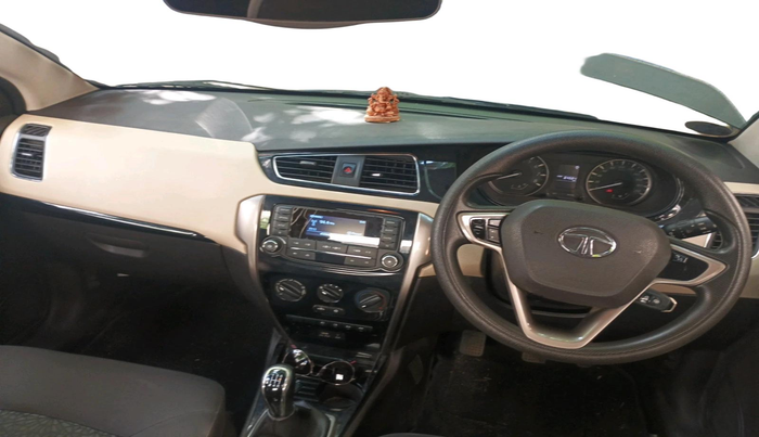 2014 Tata Zest XMS PETROL, Petrol, Manual, 64,584 km, interior