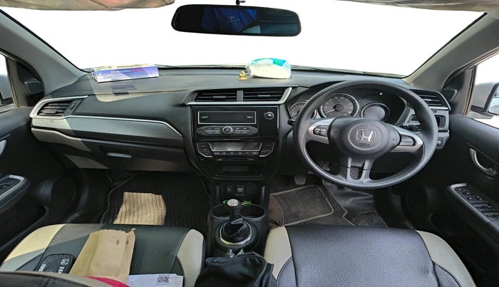 2016 Honda BR-V 1.5L I-VTEC V, Petrol, Manual, 78,499 km, interior