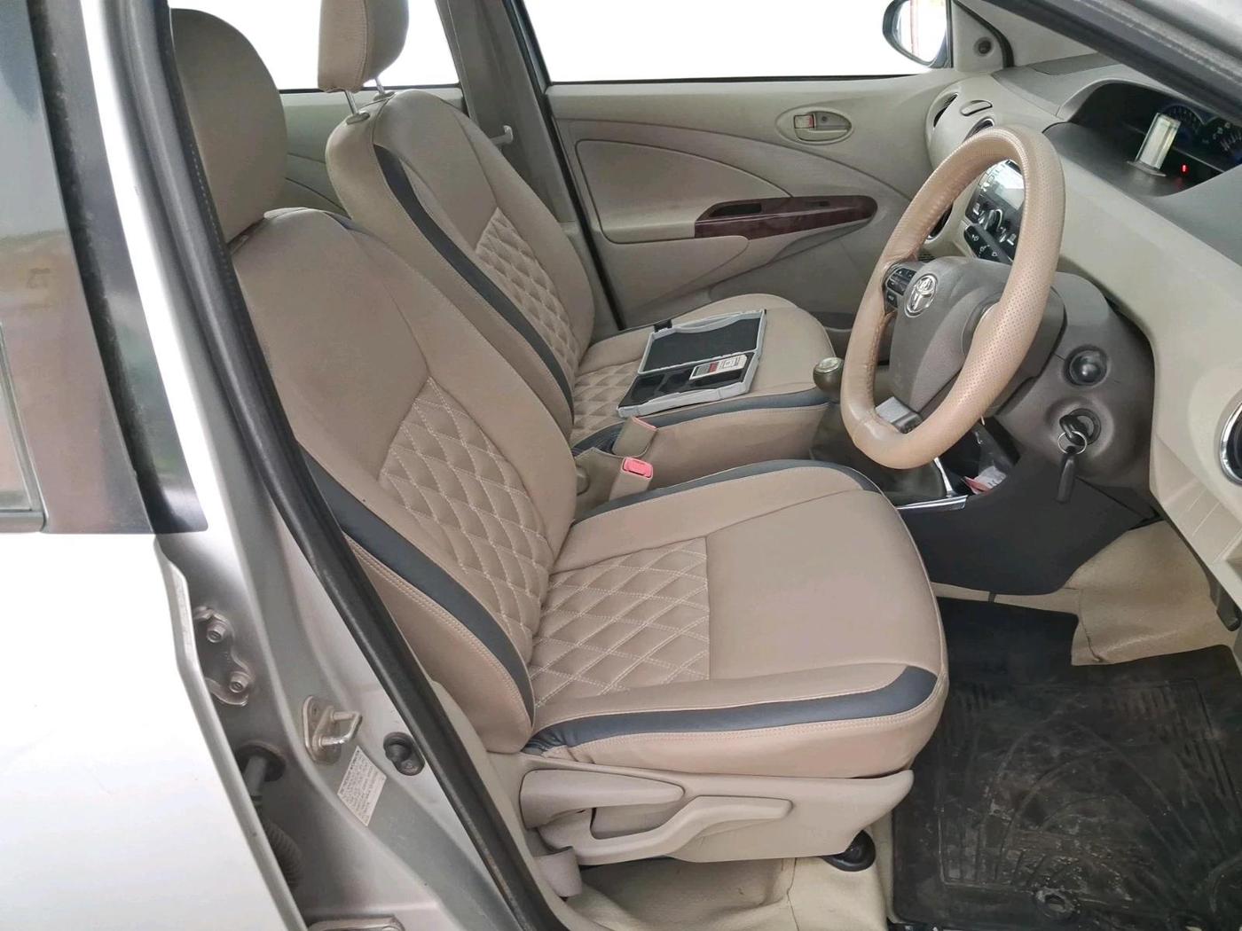 2013 Toyota Etios V, Petrol, Manual, 1,87,408 km, interior