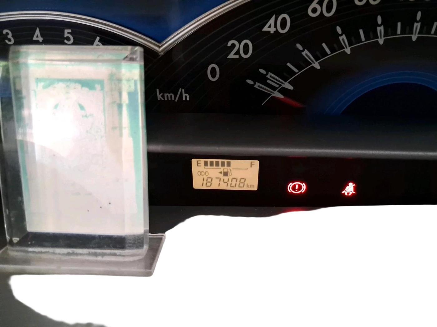 2013 Toyota Etios V, Petrol, Manual, 1,87,408 km, interior